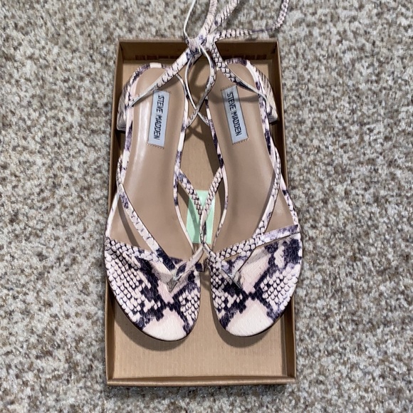 Ryee Snake Skin size 8 - Picture 9 of 11